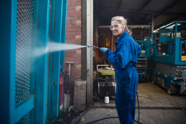 Why Choose Our Certified Pressure Washing Experts for Your Project Needs in Nettleton, MS?